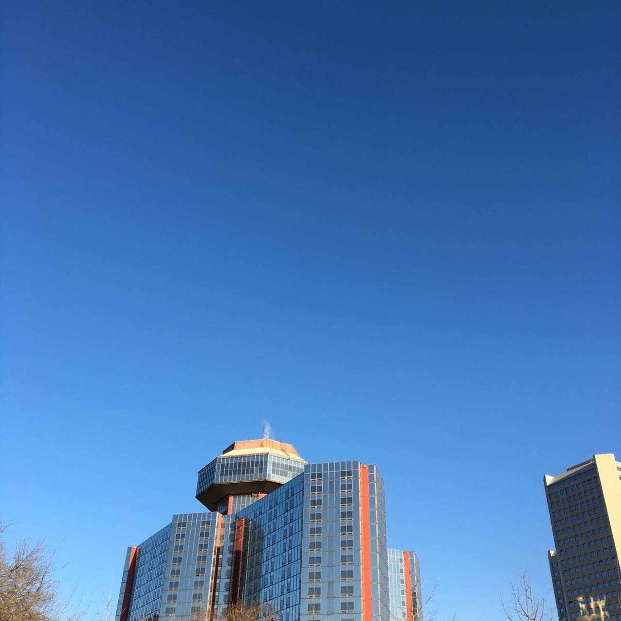1450244289130460C44n.jpg 696155311581995154.jpg